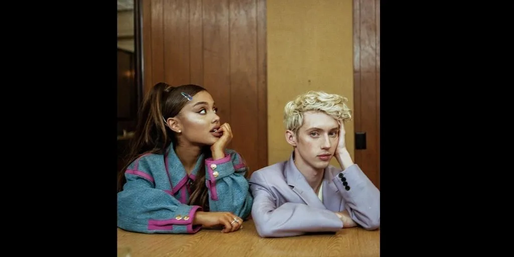 Troye Sivan feat. Ariana Grande - Dance To This (Terjemahan)