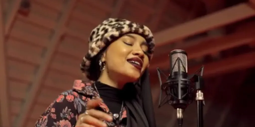 Yuna - Dance Like Nobodyâs Watching