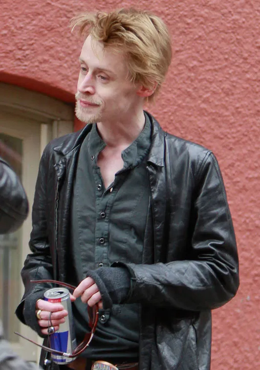 Macaulay Culkin @ thesun.co.uk 