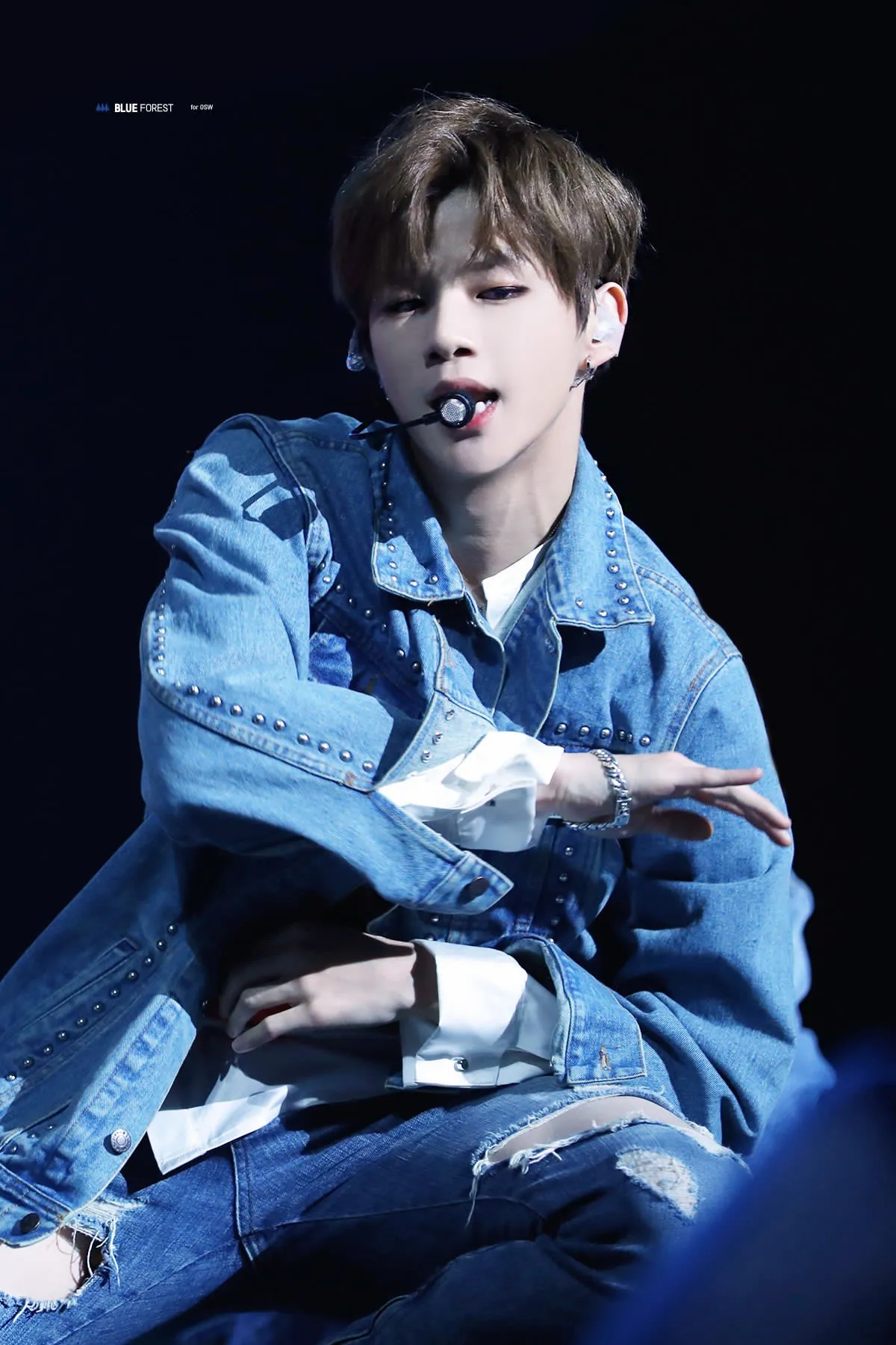 Agensi Kang Daniel bakal mengambil langkah hukum jika ada penyebar kabar hoax. © blue forest