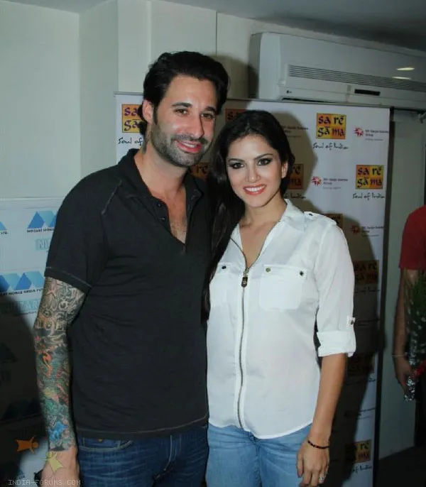 Sunny dan suaminya, Daniel Weber | Foto: indiaforums.com