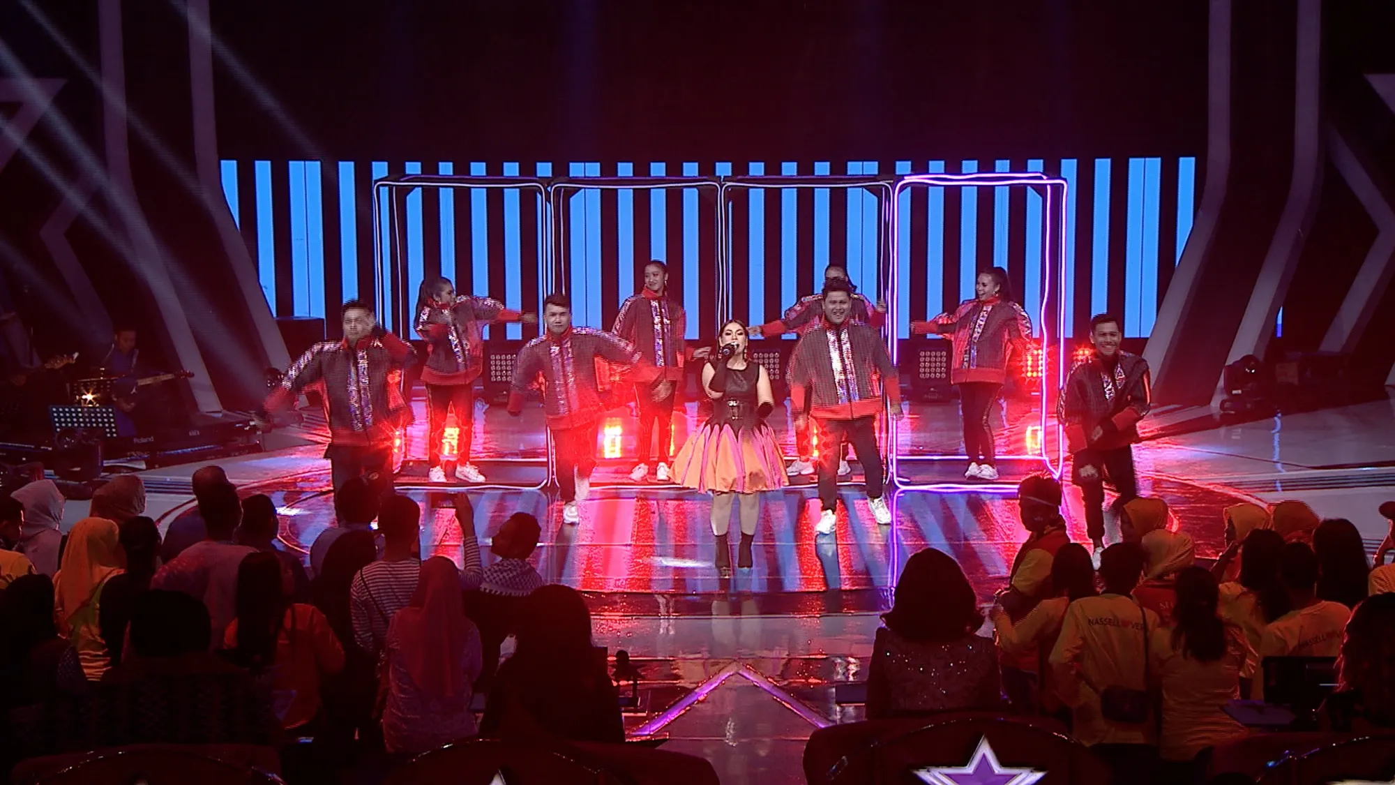 Musikalitas Weni saat bawakan lagu Darah Muda dianggap kurang. (credit: Indosiar)