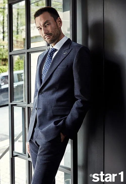 David McInnis dalam sebuah wawancara © @star1