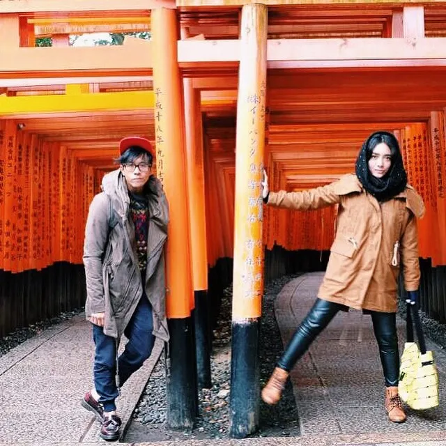 Ariel dan Dea kala menjalani liburan bareng ke Jepang