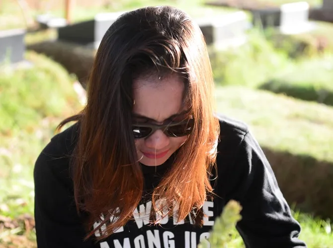 Sebelum meninggal, kakak Dea Annisa sempat menanyakan perihal pemakaman. © KapanLagi.com/Bayu Herdianto