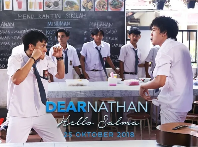Nathan pindah sekolah dan putus dari Salma. (Credit: Rapi Films)