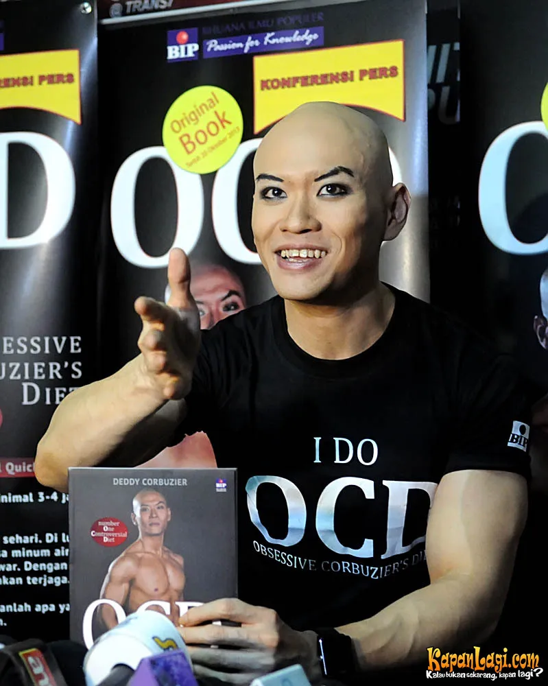 Deddy Corbuzier menerapi dirinya sendiri.