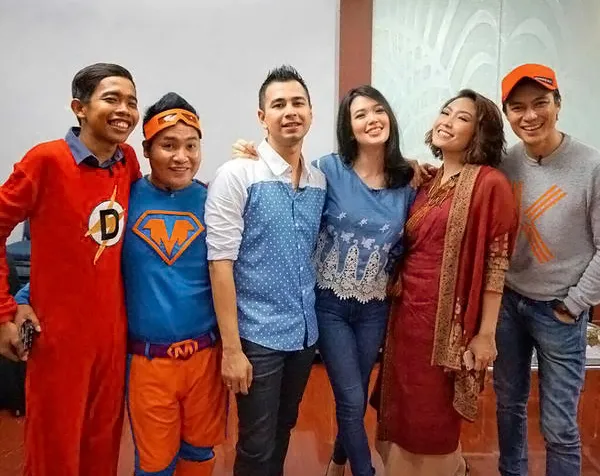 Dede Sunandar saat tampil di Dahsyat © Dede Sunandar/twitter