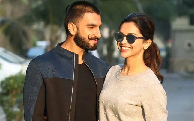 Deepika dan Ranveer bakal tunangan di Srilanka? @indiatoday