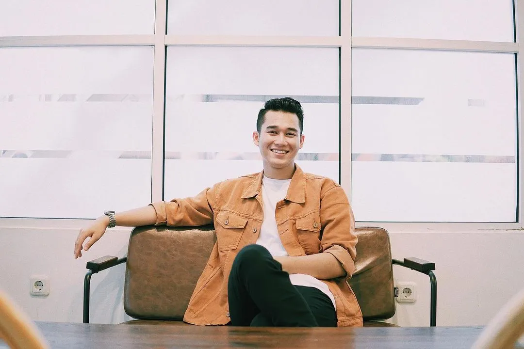 Defri Juliant jadi pedangdut yang aksinya curi perhatian di DA5 - Credit: instagram.com/defrijuliant