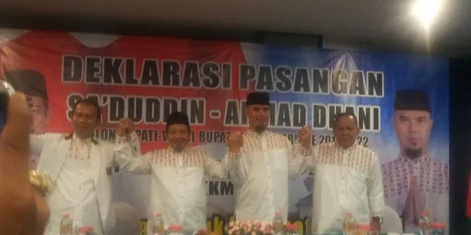 Deklarasi Sa'dudin dan Ahmad Dhani. ©merdeka.com