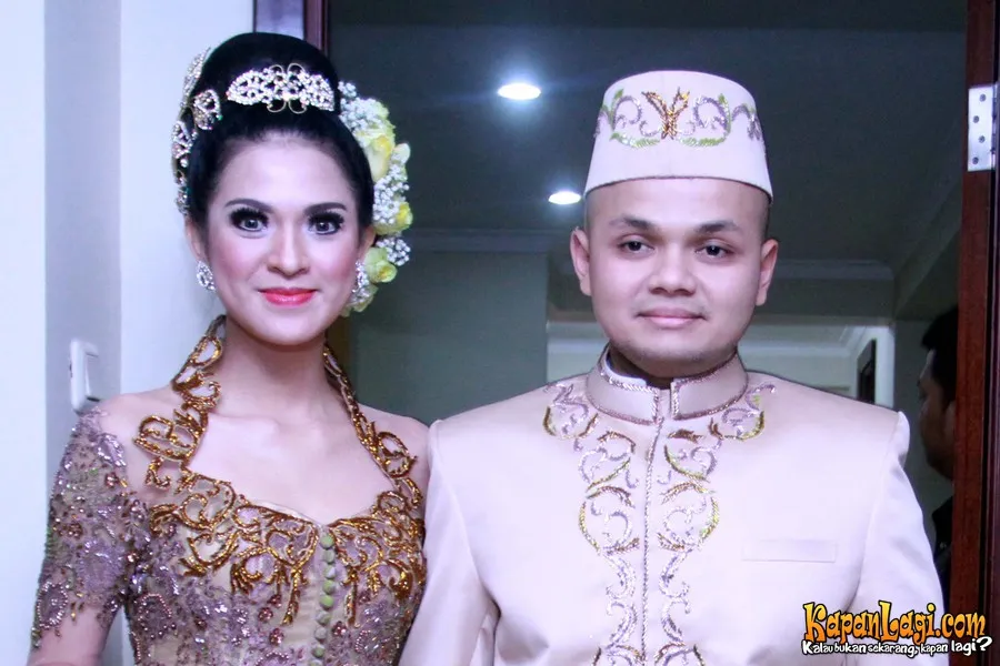 Delia Septianti dan suami