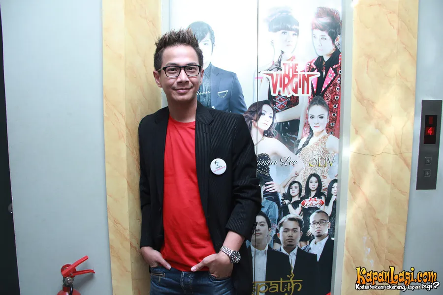 Delon jadi salah satu musisi yang curhat soal pembajakan ke Jokowi ©KapanLagi.com/Agus Apriyanto
