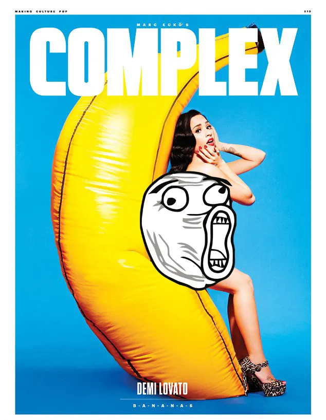 Demi nekat berpose topless bahkan nyaris bugil! © Complex Magazine