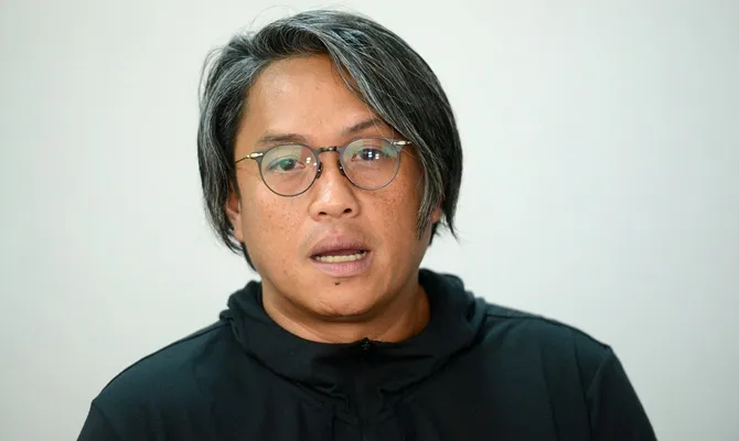 Kakak Edison, Nanda, turut mengklarifikasi beberapa pemberitaan yang tidak benar. © KapanLagi.com/Bayu Herdianto