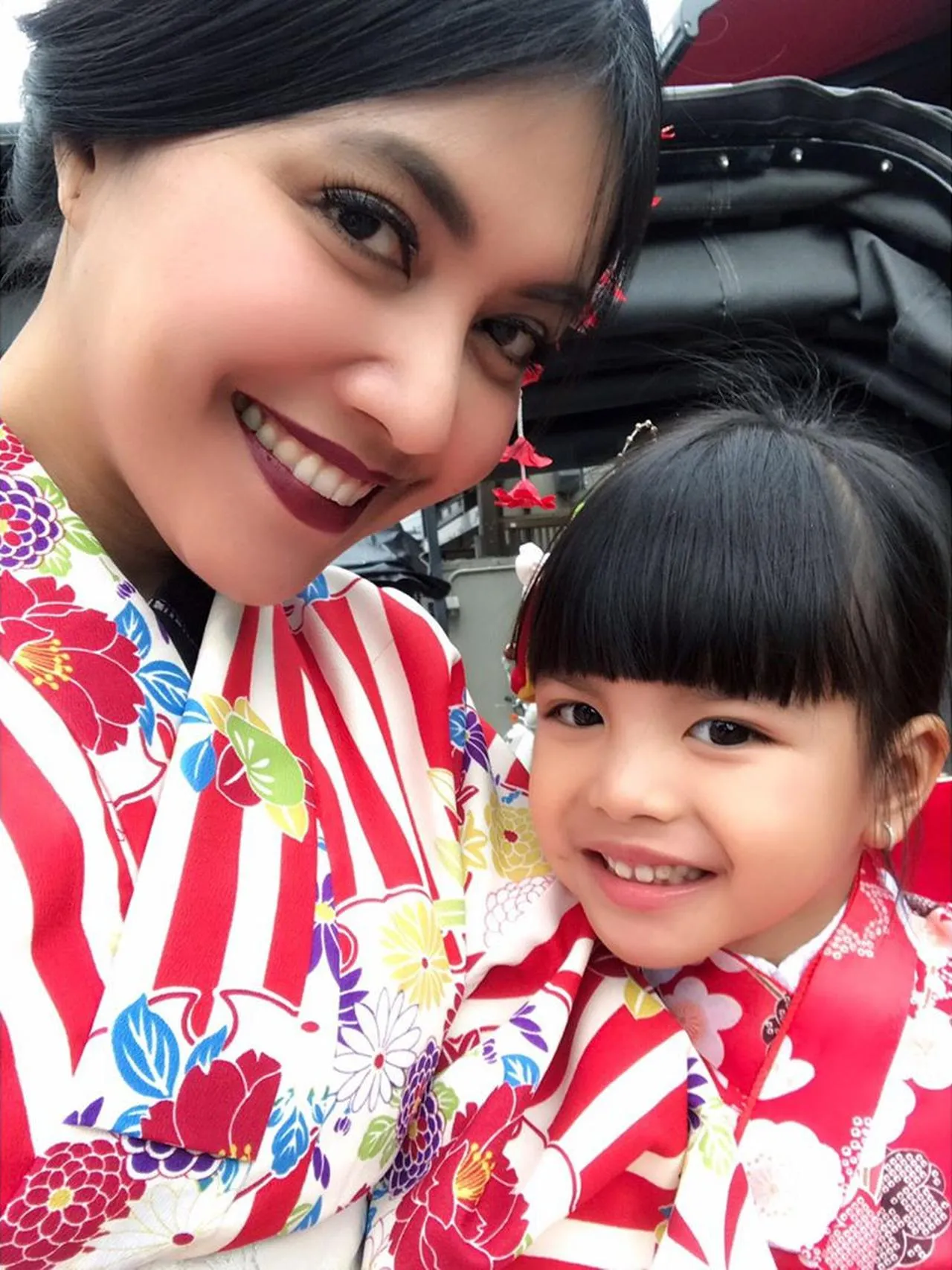 Denada dan Shakira © instagram.com/denadaindonesia