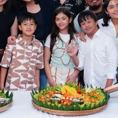 Denny Siregar Tunjuk Anak Down Syndrome Untuk Jadi Tokoh Utama di Film TANAH RUNTUH