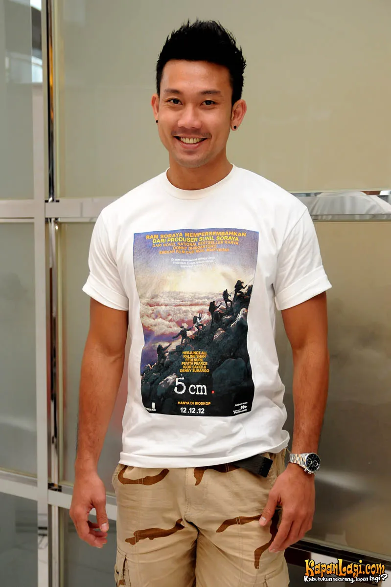 Denny Sumargo disebut meminta Verly menggugurkan kandungan.