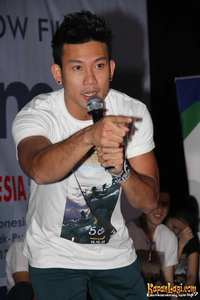 Denny Sumargo ingin selalu fokus pada apa yang ia tekuni