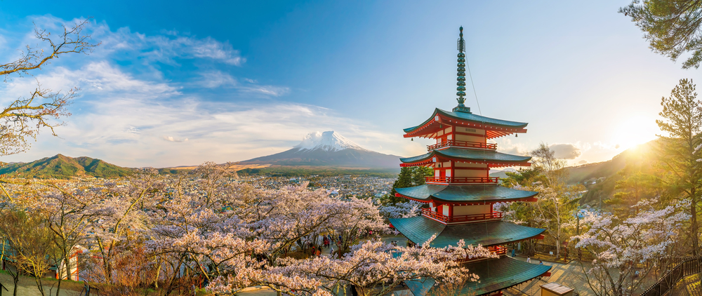 Illustration of Mount Fuji. (c) f11photo/Depositphotos.com