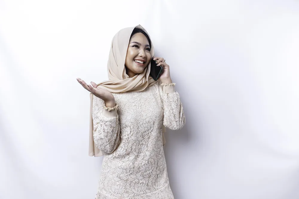 Ilustrasi outfit The Elegant Nude. (c) Reezky11/Depositphotos