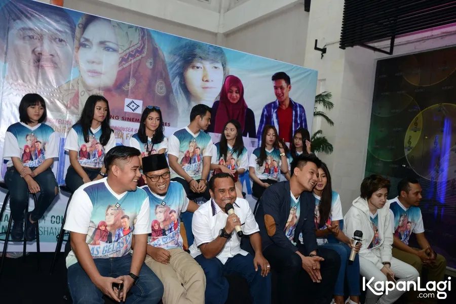 Aurelie main film GELAS-GELAS KACA © KapanLagi.com4/Muhammad Akrom Sukarya