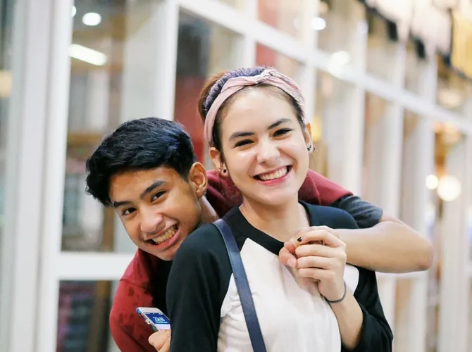 Sejak kasus video mesranya tersebar, hubungan Devano dan Stefhanie masih baik-baik saja. © Instagram/devdanendra