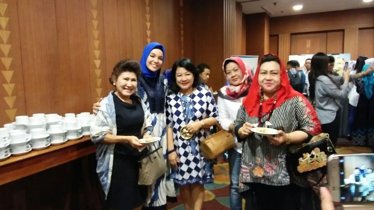 Dewi buka bisnis kuliner © Dokumentasi Pribadi