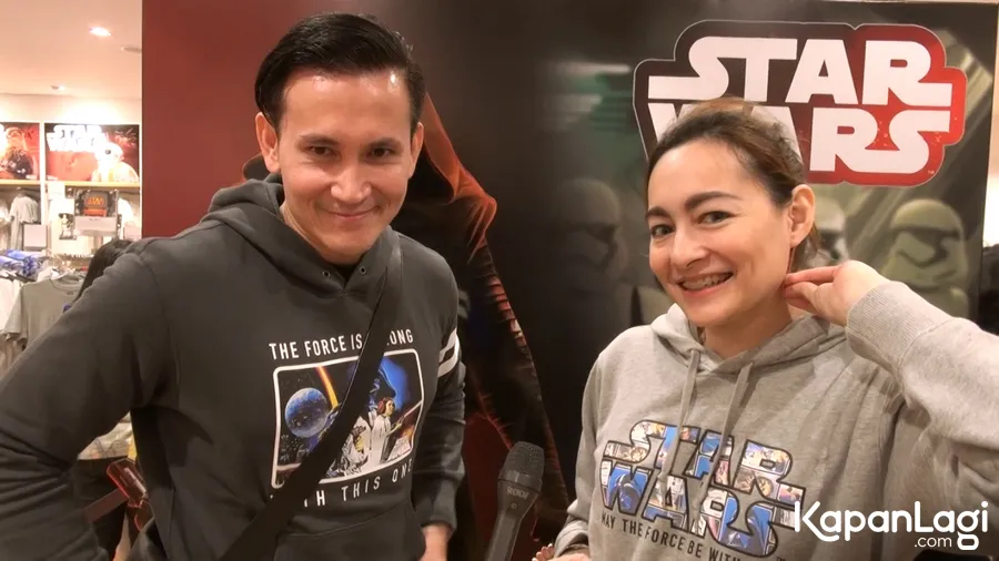 Marcel dan Dewi ajak anak ke Manado  © KapanLagi.com®/VJ James