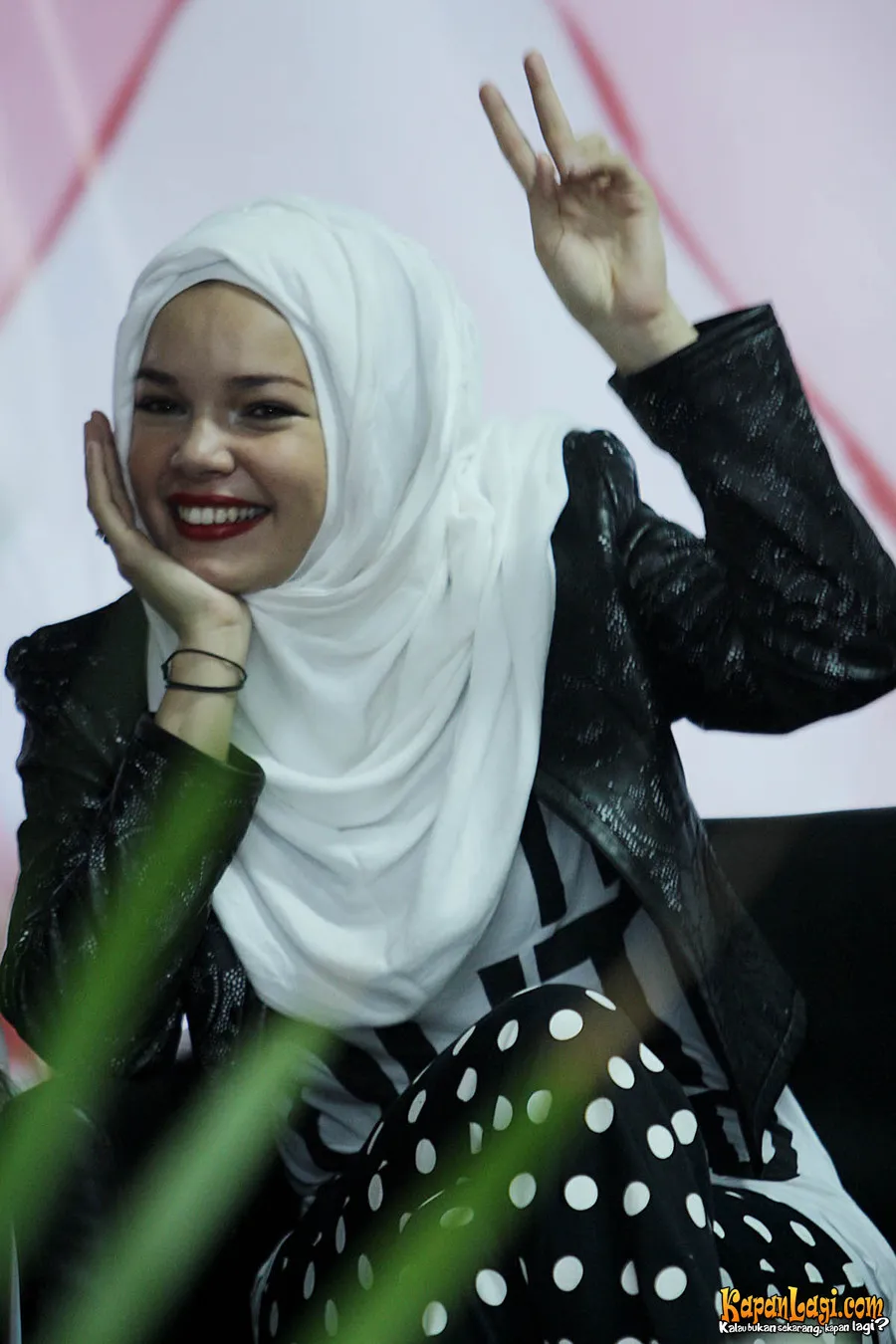 Dewi Sandra mengambil hikmah dari musibah yang dialaminya.