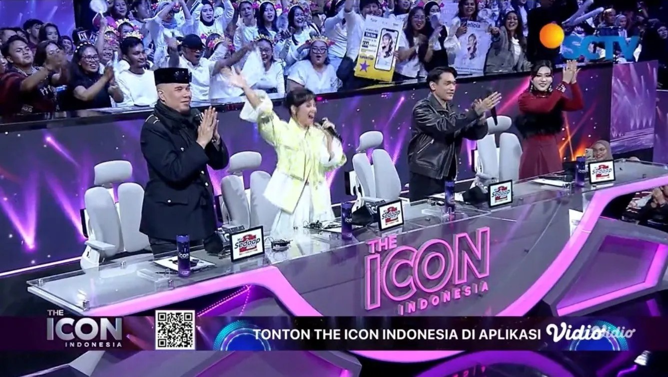 Momen Pertama Kali Ahmad Dhani Memberikan Standing Ovation di Panggung 'The Icon Indonesia'.