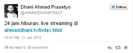 Dhani promokan stasiun televisi barunya / © Twitter