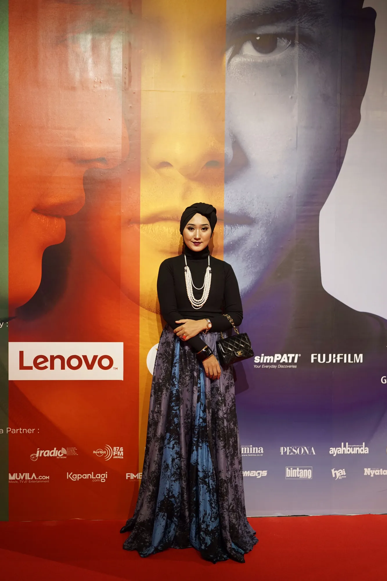 Dian Pelangi tampil spesial di premiere AADC 2 © KapanLagi.com®/Andi Rosita Dewi