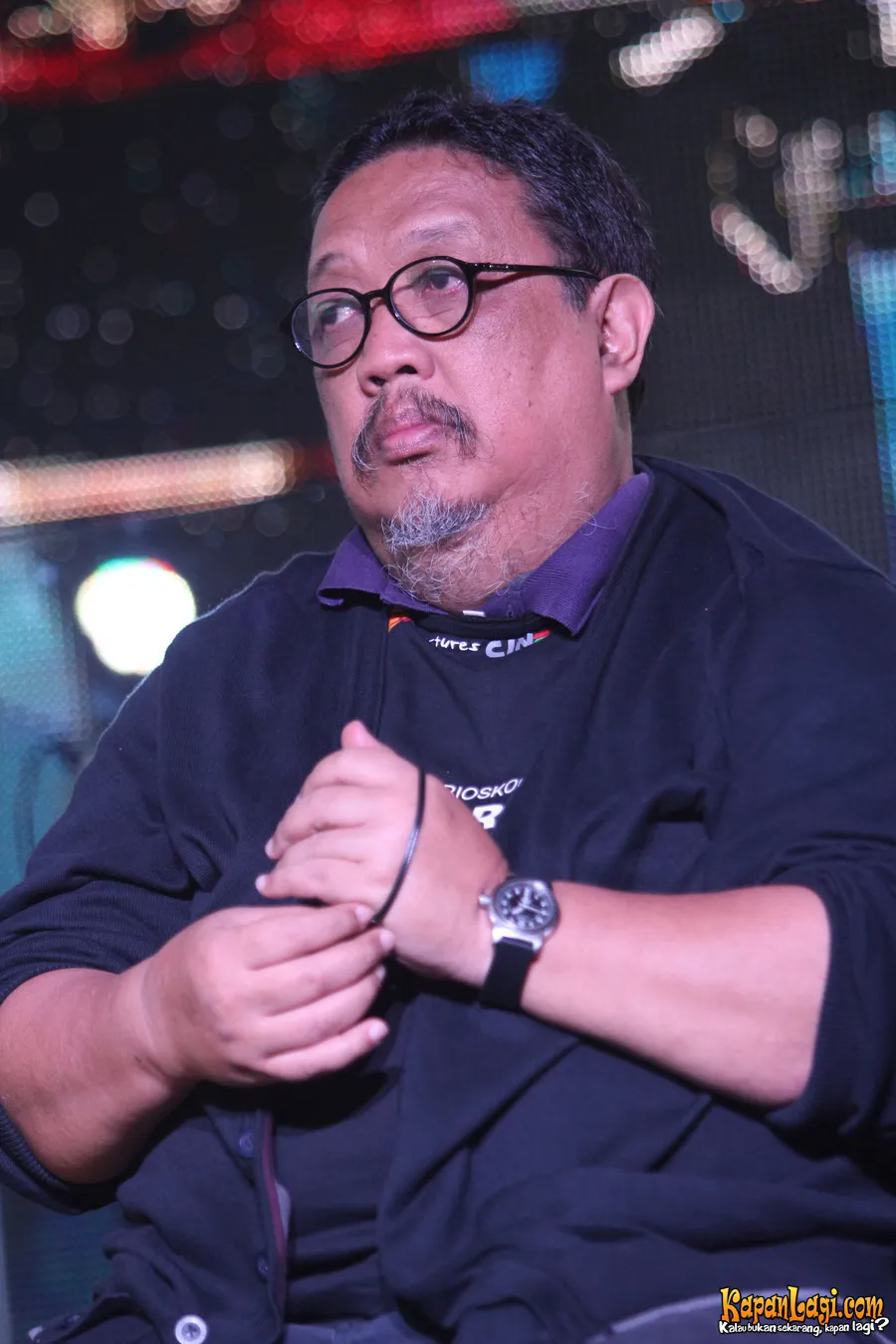 Alam seolah turut berduka pasca Didi Petet dimakamkan. ©KapanLagi.com®