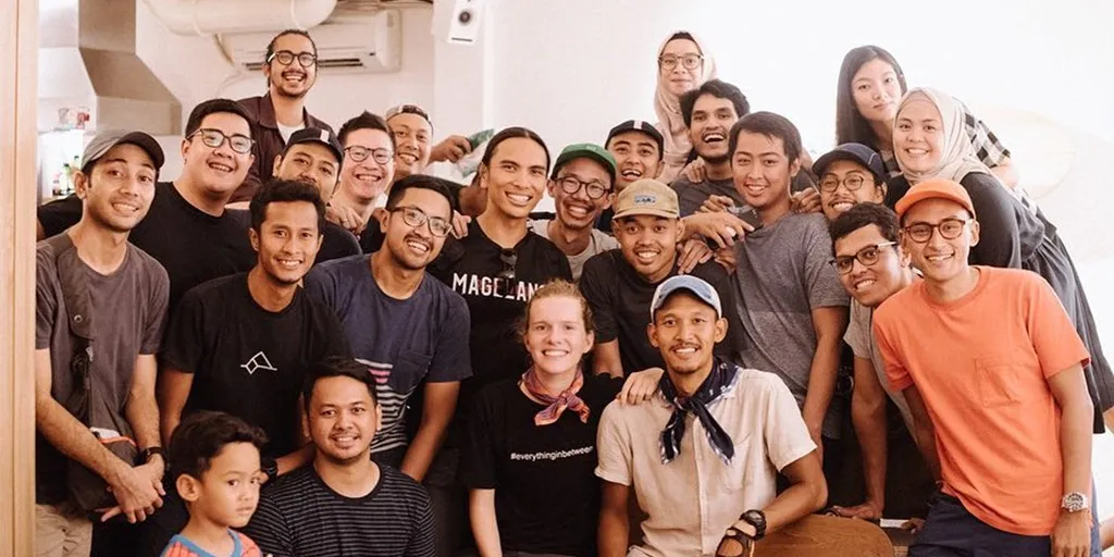 Credit: Instagram/everythinginbetween.journal