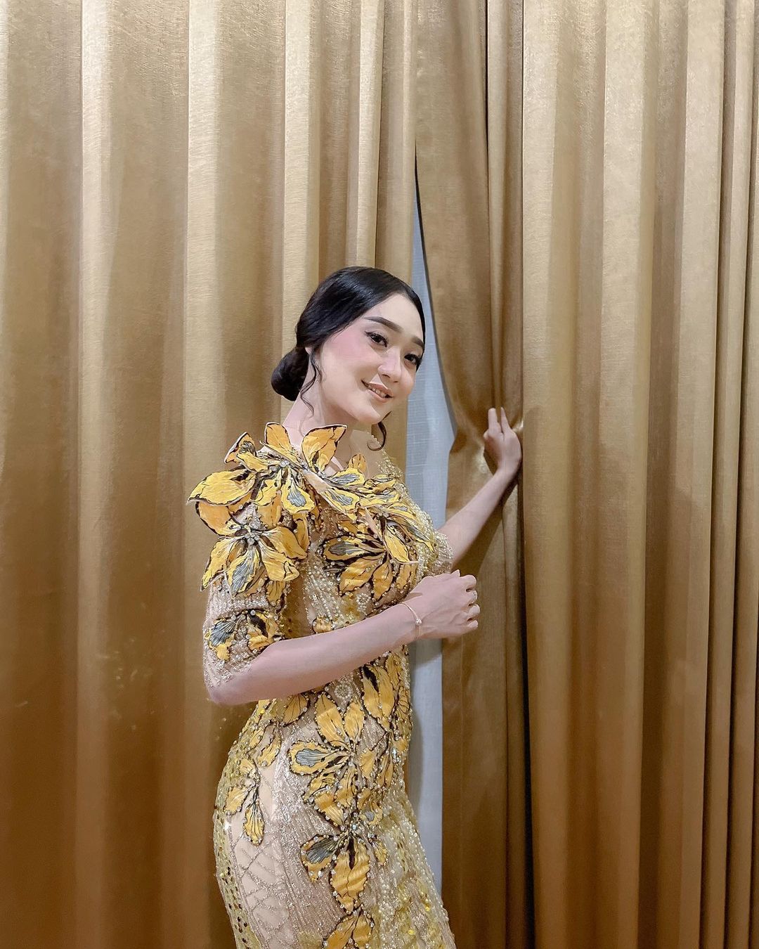 Profil Dan Fakta Difarina Indra, Penyanyi Dangdut Berparas Cantik Asal ...