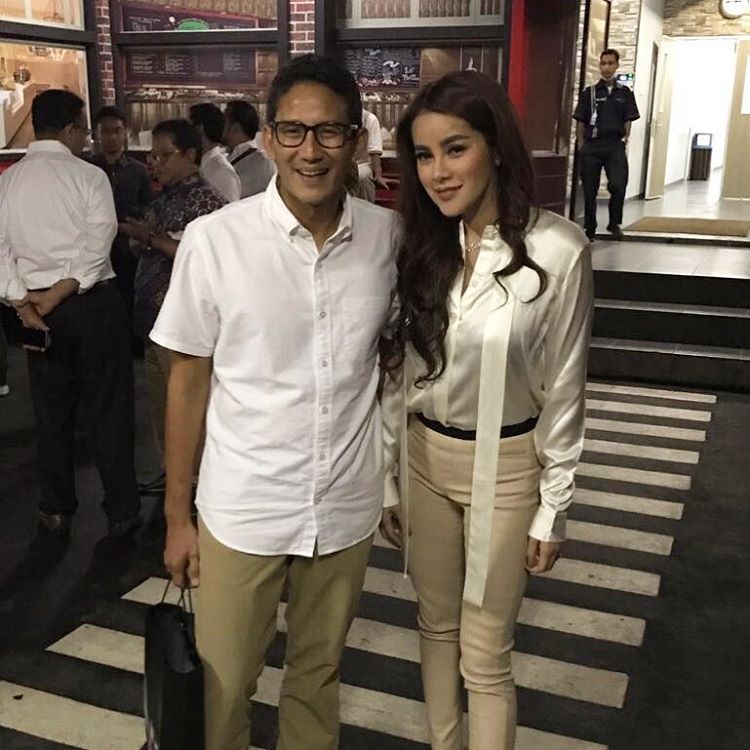 © instagram.com/sandiuno