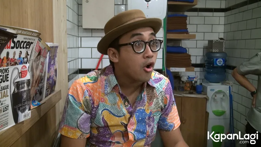 Dimas hanya akan ucapkan selamat pagi pada pacar waktu Valentine  © KapanLagi.com®/VJ Randy