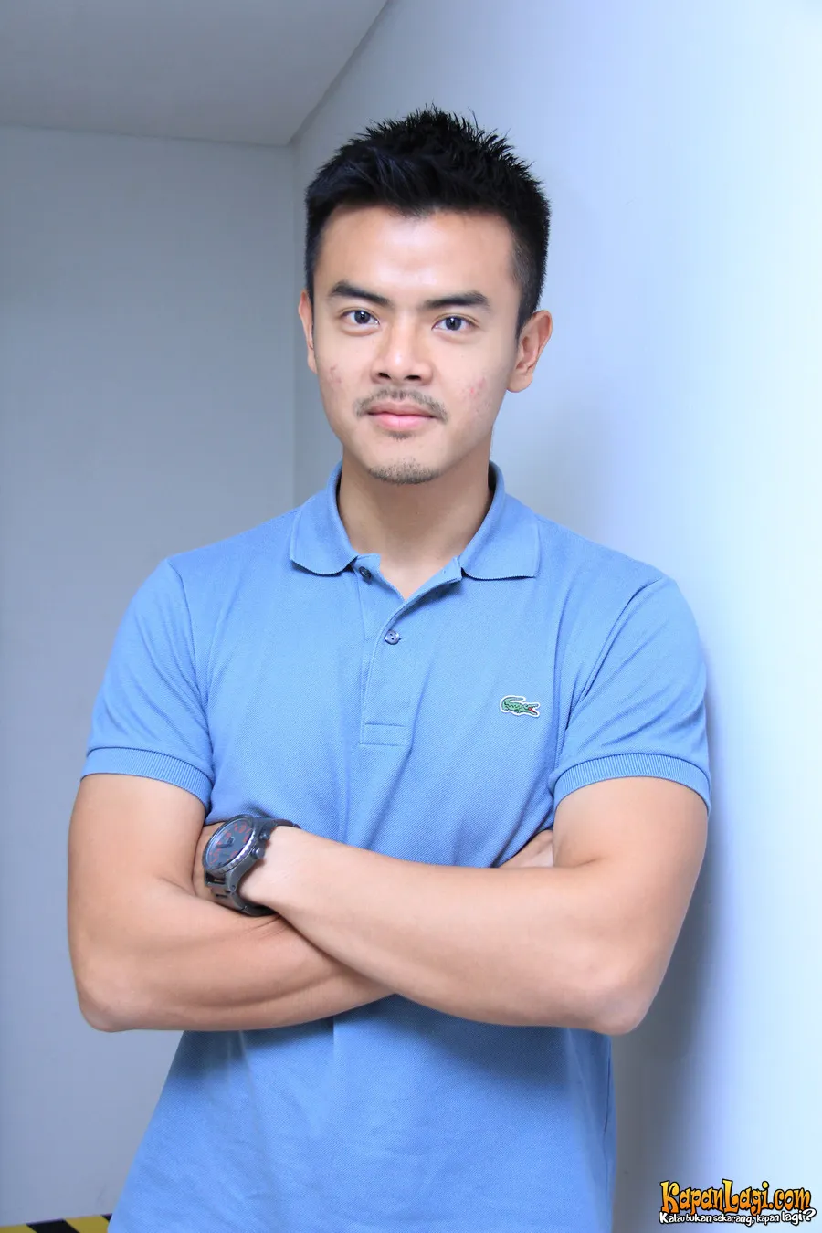Jomblo, Dion Wiyoko memilih menghabiskan waktu dengan travelling.