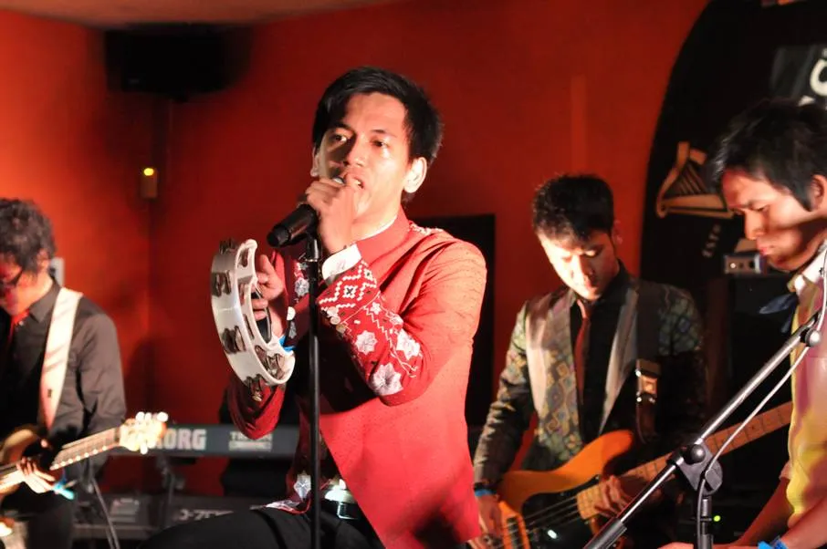 d Masiv saat tampil di Dublin. ©MusicaStudio