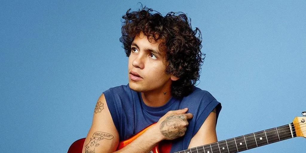 Dominic Fike - Mama's Boy