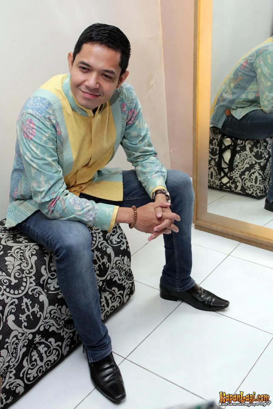 Dude Harlino baru saja menjalani proses midodareni.