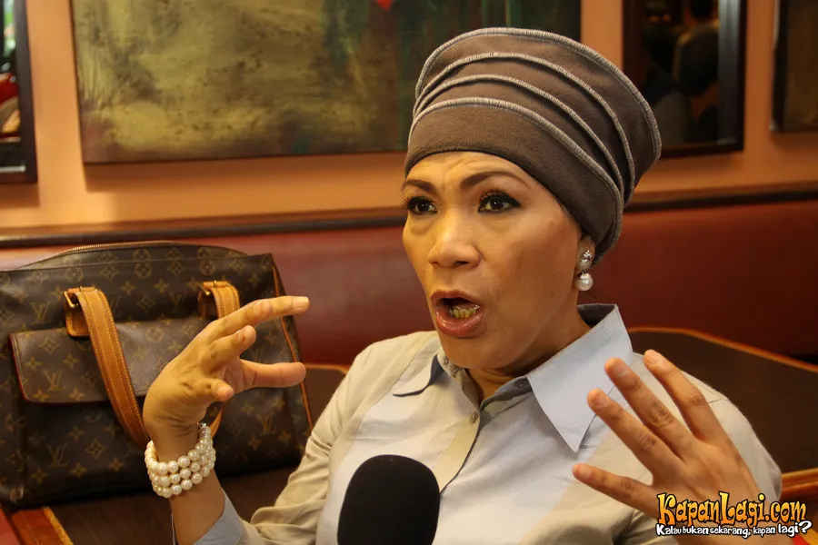 Dorce menceritakan tentang sosok Idris Sardi. ©KapanLagi.com