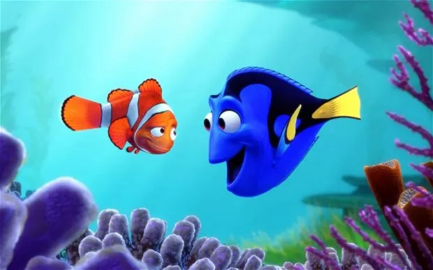 Nemo dan Dory dalam FINDING NEMO (2003) | Foto: Disney - Pixar