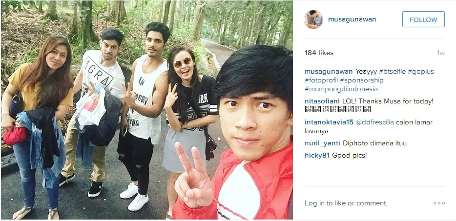 Jelang pemotretan, Vin Rana dan Lavanya sempat narsis bareng dulu © Instagram.com/musagunawan