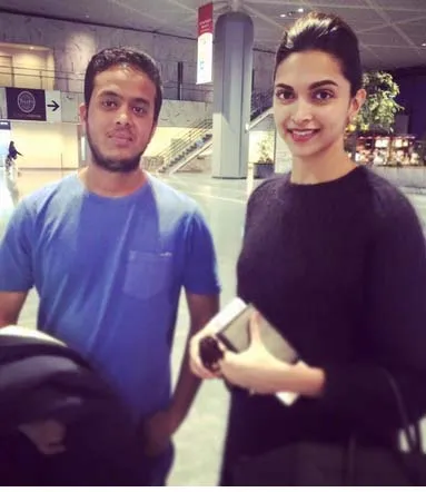 Deepika tanpa make up, tetap cantik? @pinkvilla