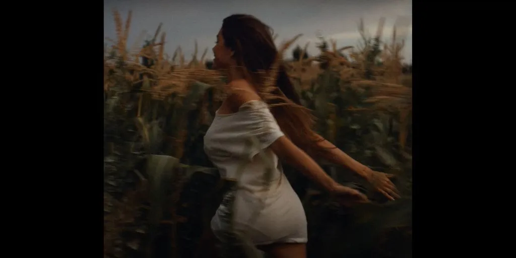 Madison Beer - Sweet Relief