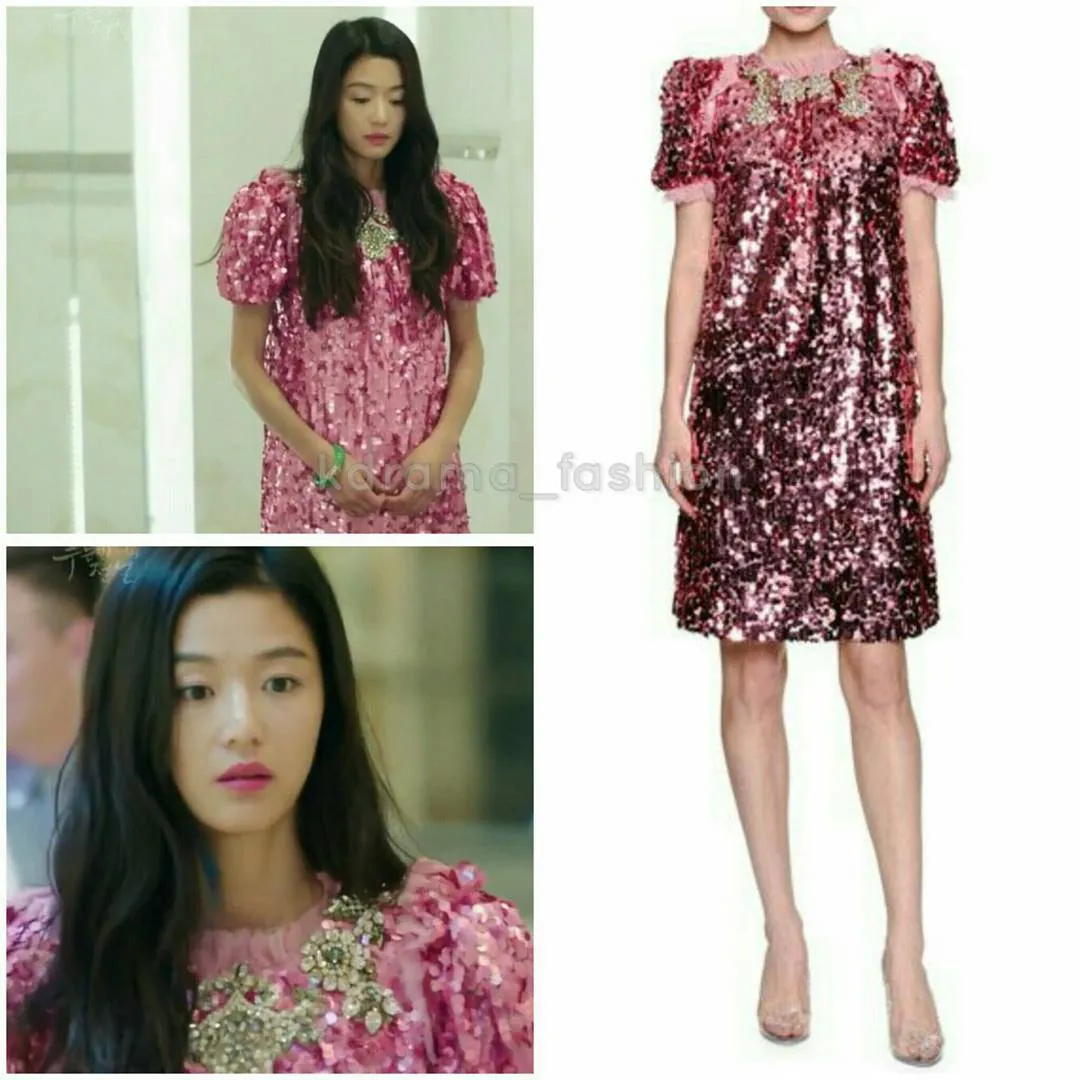 Dress DOLCE & GABBANNA Jun Ji Hyun dalam episode perdana The Legend of The Blue Sea. ©Instagram/kdrama_fashion