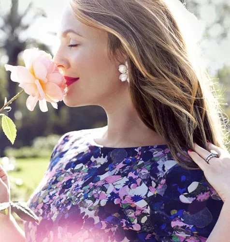 Drew Barrymore semakin cantik setelah melahirkan @ dailymail.co.uk