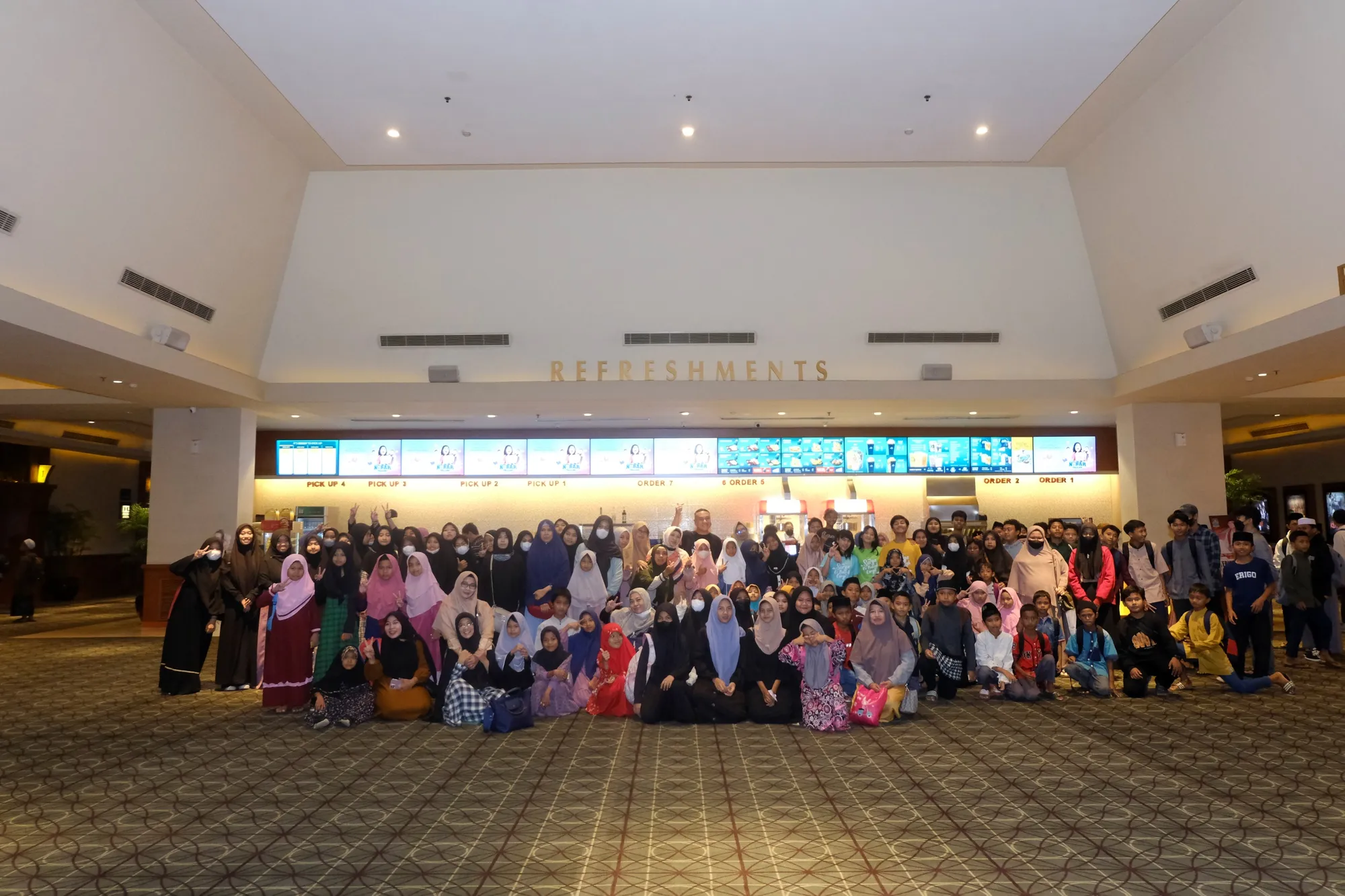 Nobar 'SURGA DI BAWAH LANGIT' / Credit Foto: Dokumentasi Pribadi